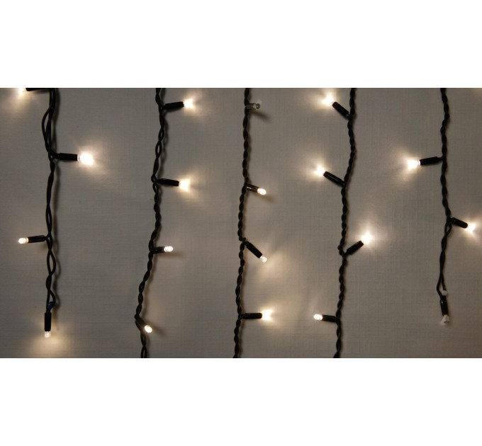 Гірлянда зовнішня DELUX ICICLE 75 LED 2x0,7m flash теплий білий/чорний IP44 EN