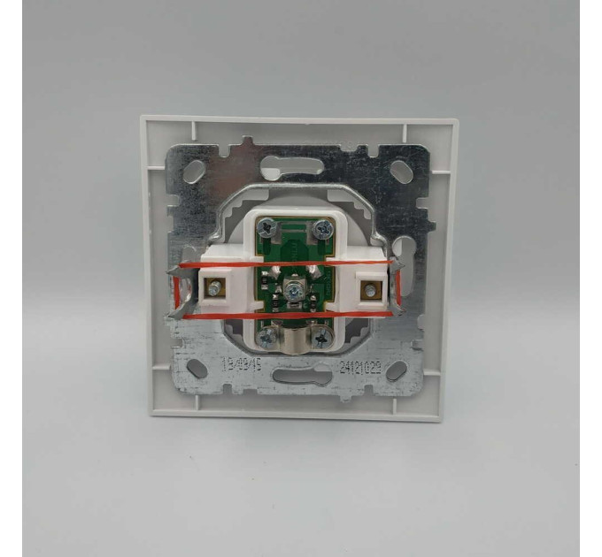 Розетка Nilson Touran золото TV (24151029)