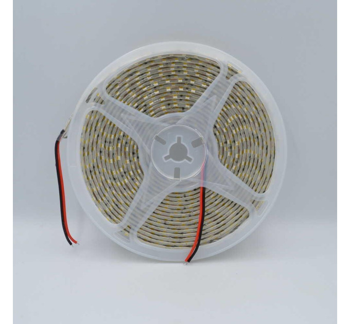 Світлодіодна стрічка LED LIGHT 12V 9.6W 2700K 120LED IP65 ( MTK-600WWF3528-12 )