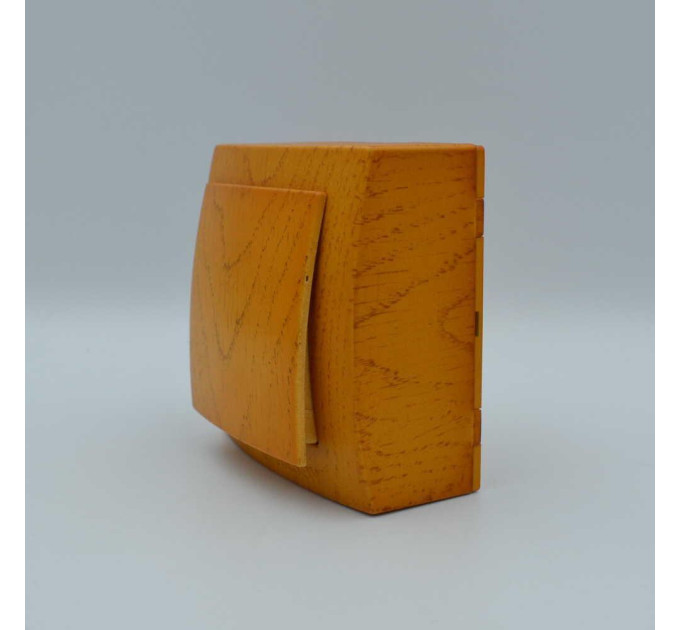 Вимикач Nilson Themis дуб 1кл ( 26251001 )
