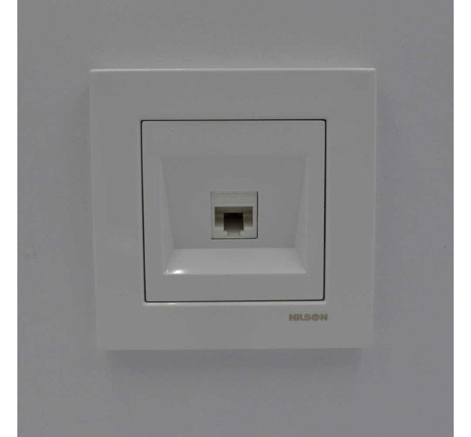 Розетка Nilson Moda біла комп'ютерна CAT6e RJ45 ( 21112045 )