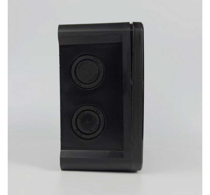 Коробка розподільча СКІМ K160B 163х123х68 без отворів чорна IP67 ( B1102015 )