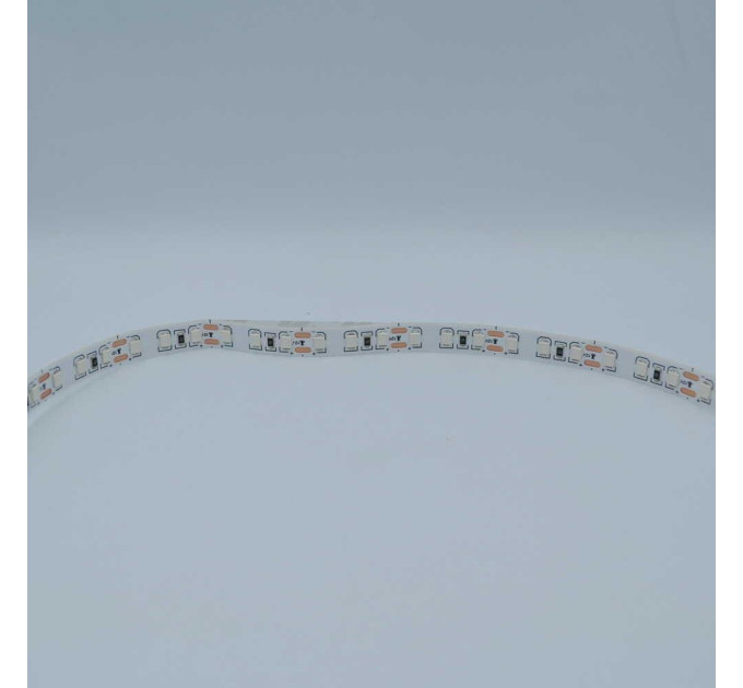Світлодіодна стрічка LED LIGHT 12V 9.6W зелена 120LED IP20 ( MTK-600G3528-12 )